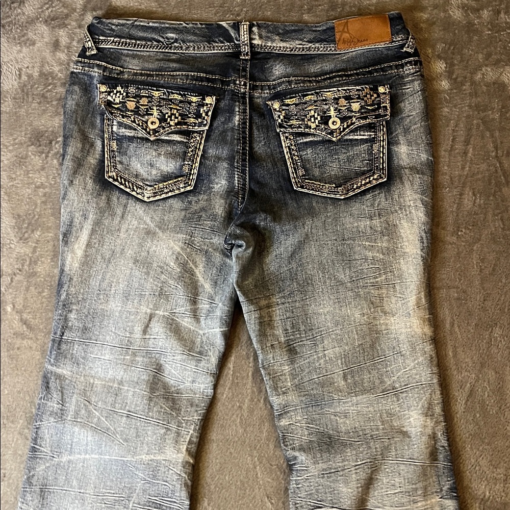 Ariya Distressed Blue Jeans WithSequins and Designs. Size 15/16 - Picture 10 of 10